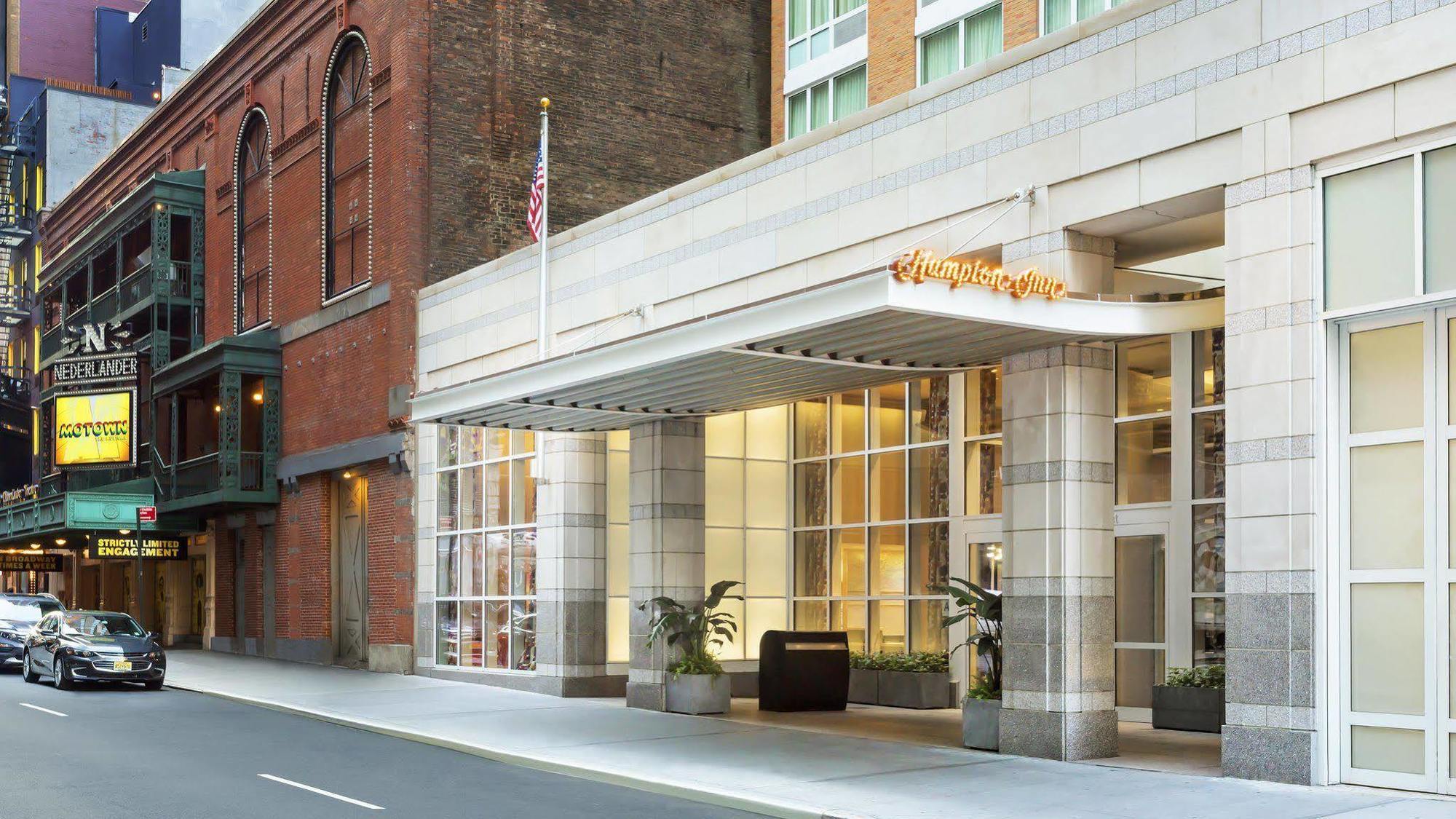 فندق نيو يوركفي  هامبتون إن تايمز سكوير سنترال المظهر الخارجي الصورة